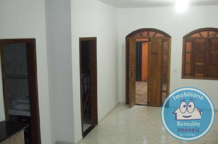 Casa à venda com 3 quartos, 140m² - Foto 3