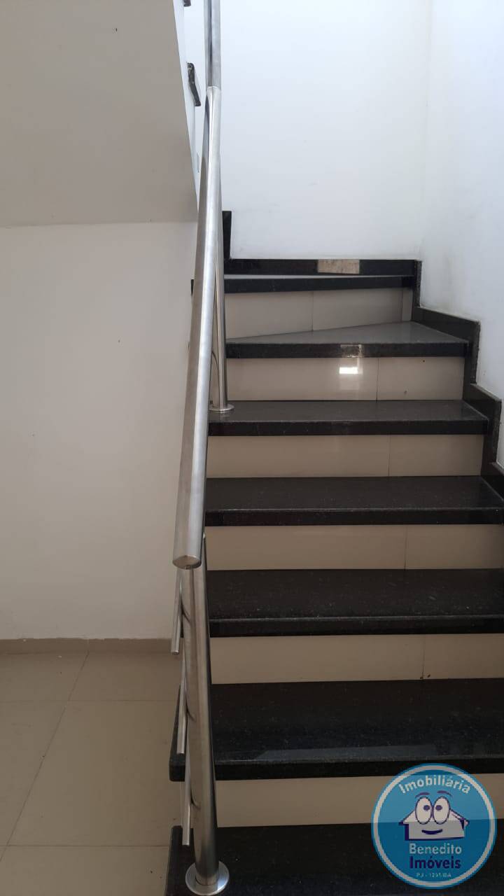 Casa para alugar com 3 quartos, 120m² - Foto 31