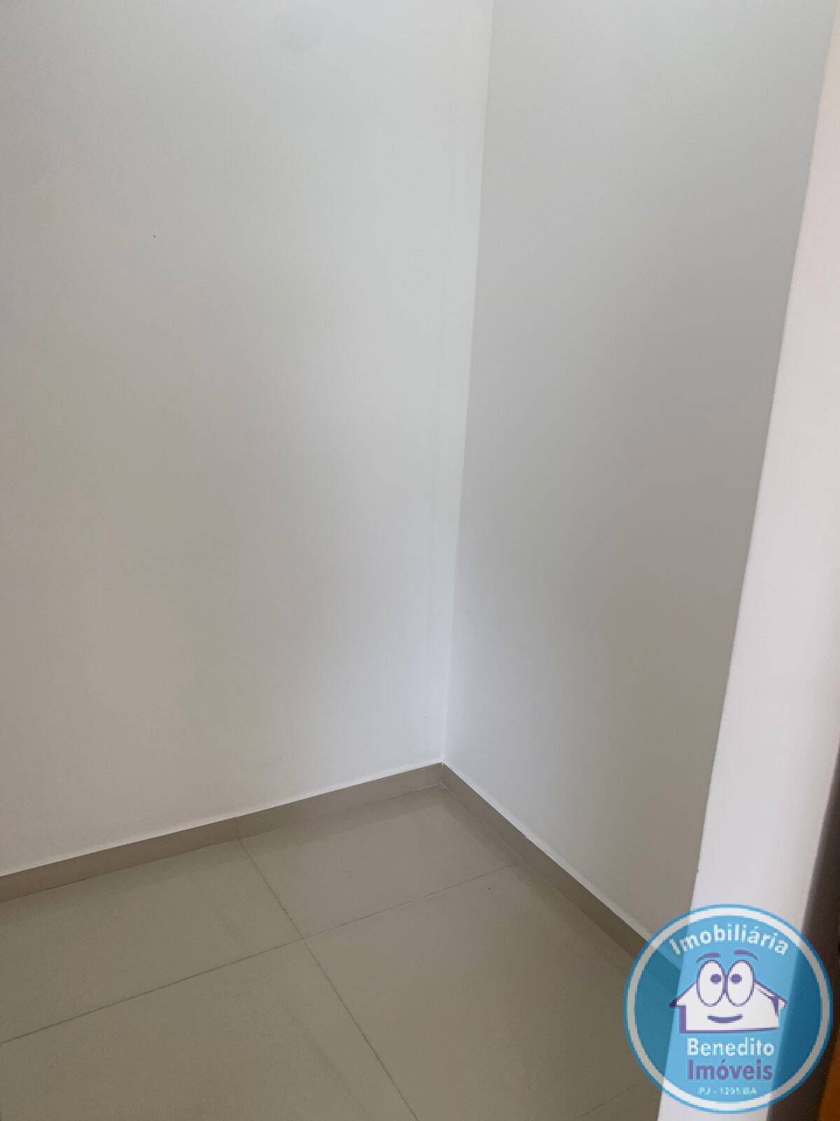 Casa para alugar com 3 quartos, 120m² - Foto 22