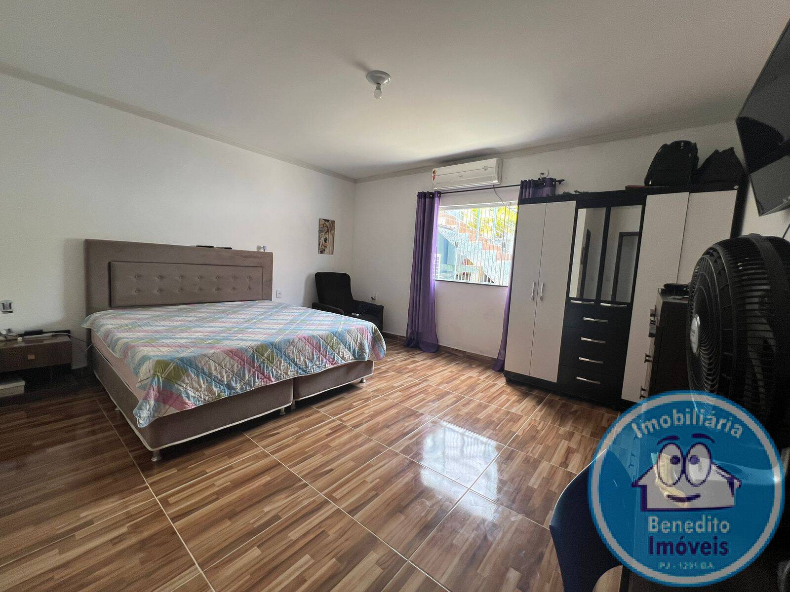 Casa à venda com 1 quarto, 350m² - Foto 22