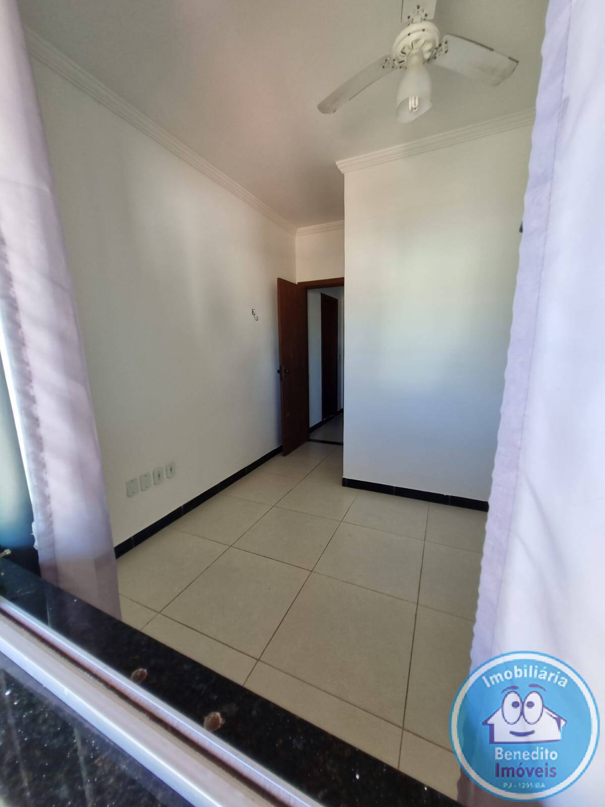 Apartamento à venda com 4 quartos, 150m² - Foto 10