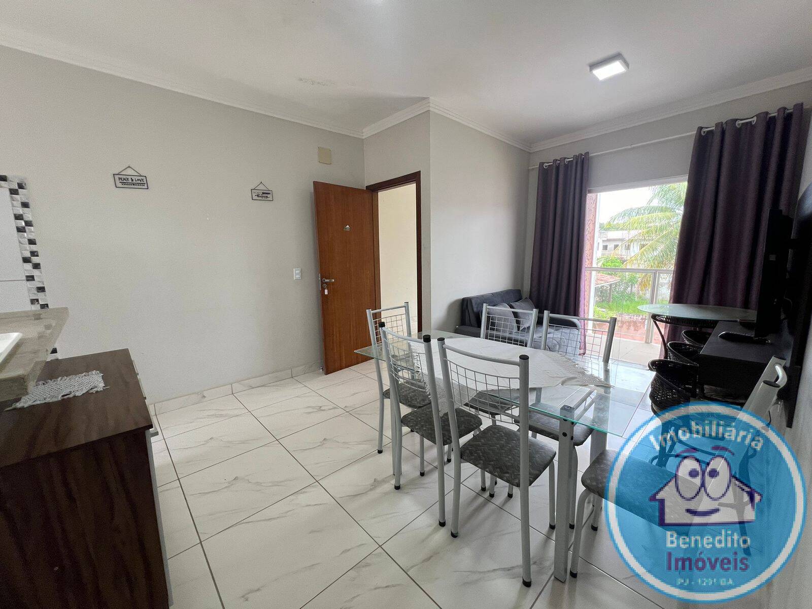 Apartamento à venda com 2 quartos, 57m² - Foto 1