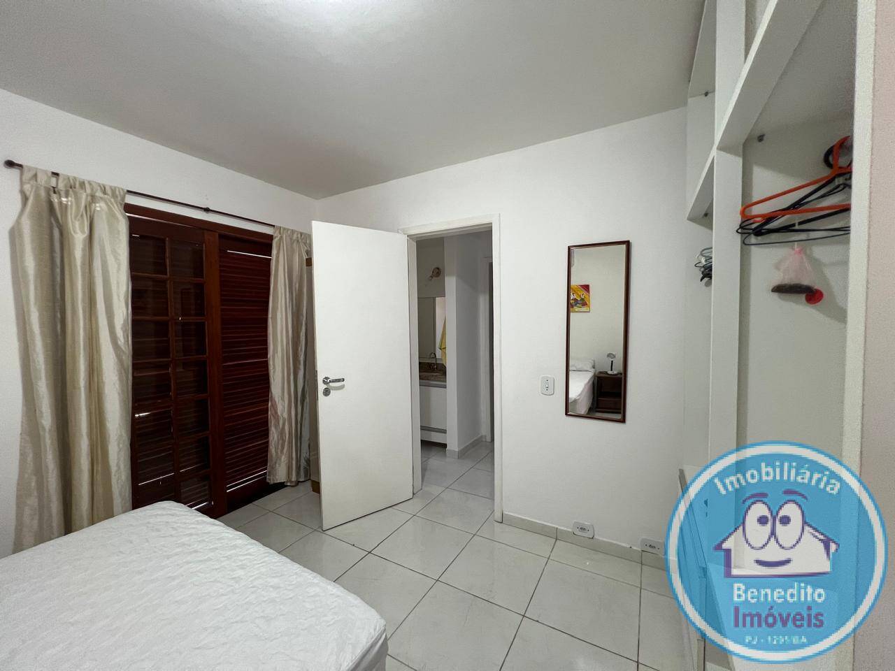 Apartamento à venda com 2 quartos, 163200m² - Foto 11