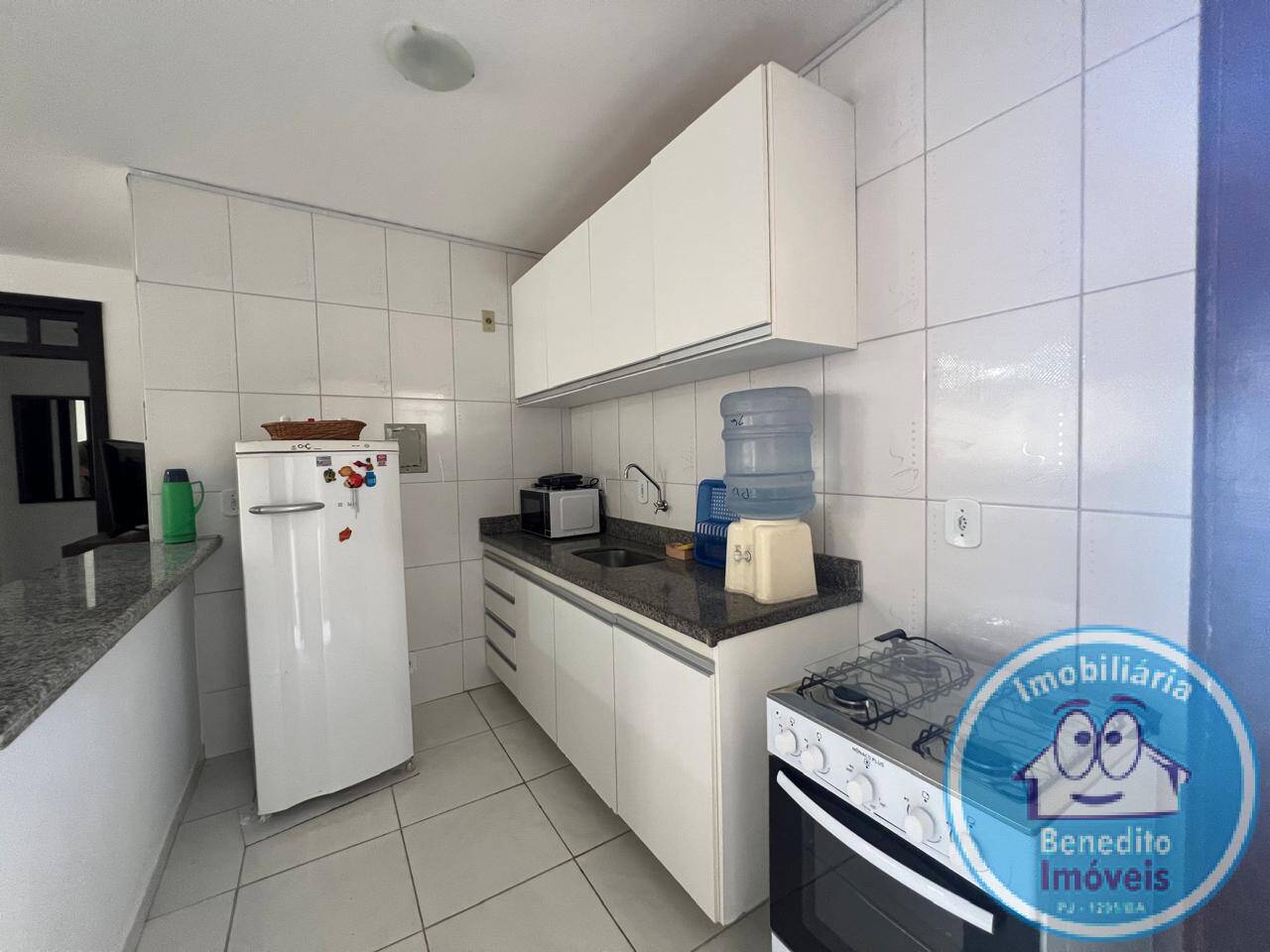 Apartamento à venda com 2 quartos, 70m² - Foto 10