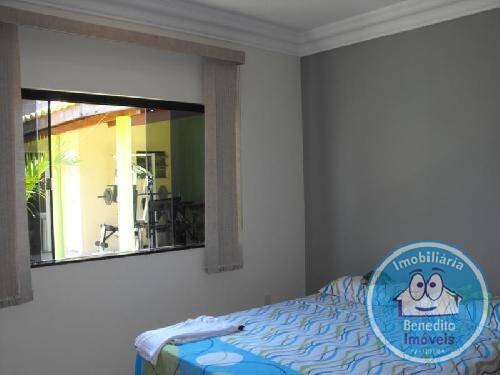 Casa à venda com 4 quartos, 300m² - Foto 18